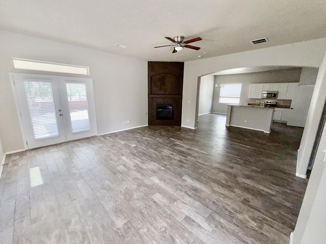 8316 Mesa Top Road NW, Albuquerque, NM 87120