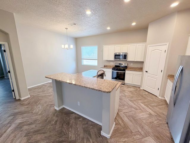 8316 Mesa Top Road NW, Albuquerque, NM 87120