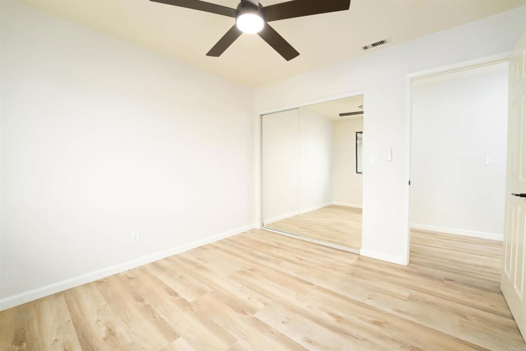 Image 11 of property listing at 41614 Zinfandel Avenue, Temecula, CA 92591