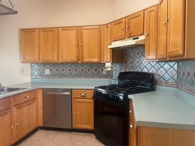 2853 Avalon Meadows Court, Lawrenceville, GA 30044