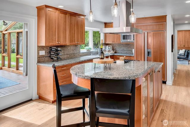 53 Cascade Ky, Bellevue, WA 98006