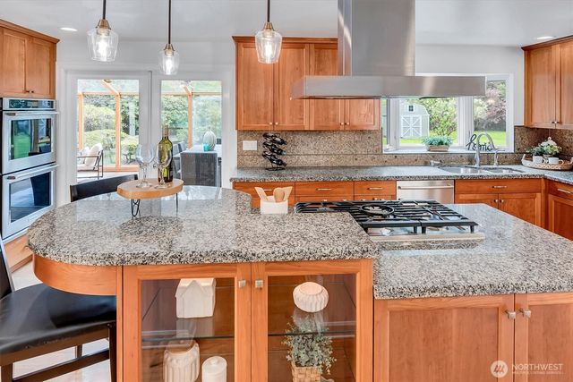 53 Cascade Ky, Bellevue, WA 98006