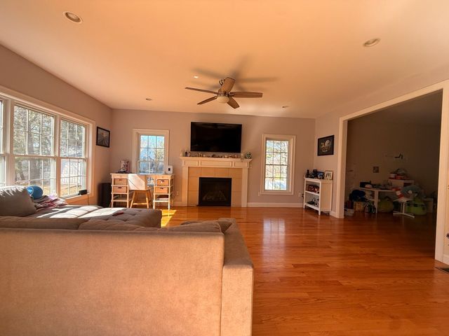 227 Central Ave, Dedham, MA 02026