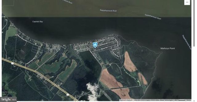 192 E BANBURY RD, Tappahannock, VA 22560