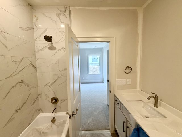 2401 Nolan Dr, Franklin, TN 37064