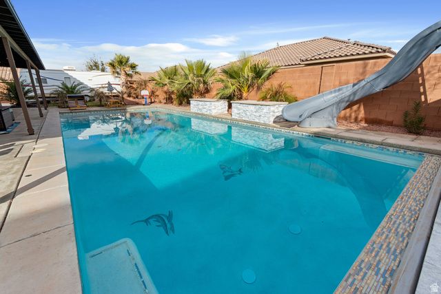 1043 E 3740 S, Washington, UT 84780