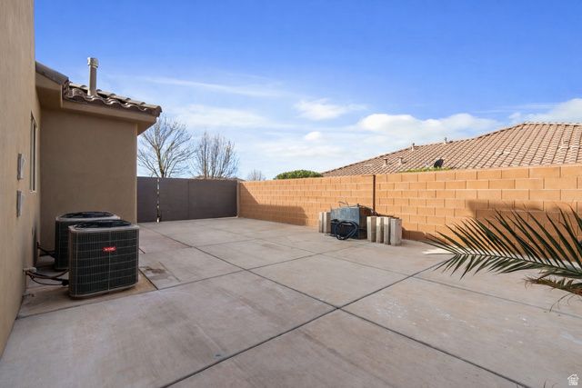 1043 E 3740 S, Washington, UT 84780