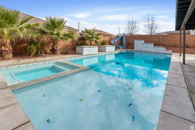 1043 E 3740 S, Washington, UT 84780