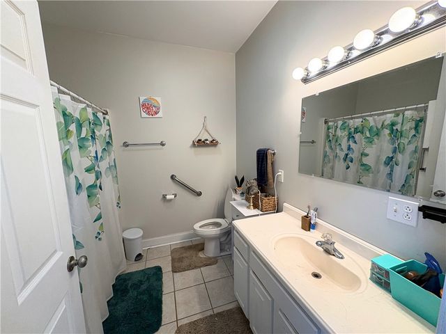 1010 1st Ave C, Coraopolis, PA 15108