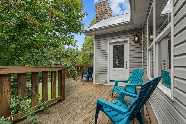 3851 Mistletoe Loop, Sevierville, TN 37876