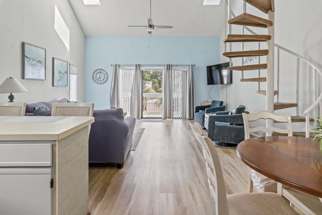 1890 Colony Dr Apt 17T, Surfside Beach, SC 29575