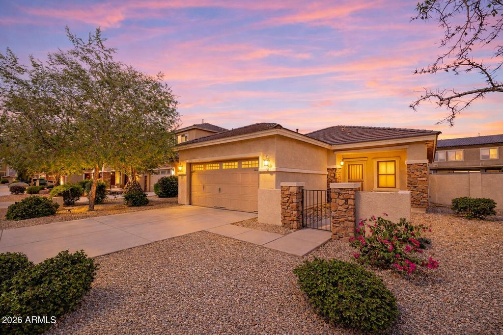 15636 W DEVONSHIRE Avenue, Goodyear, AZ 85395