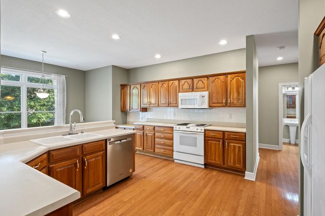 2609 CARRERA DR, Columbia, MO 65203