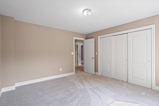 2609 CARRERA DR, Columbia, MO 65203