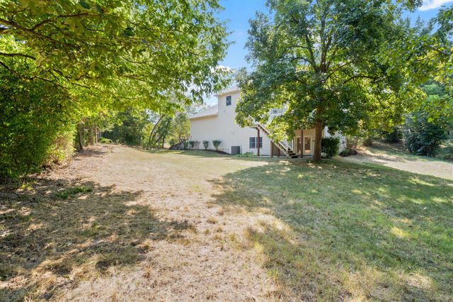 2609 CARRERA DR, Columbia, MO 65203