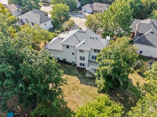 2609 CARRERA DR, Columbia, MO 65203
