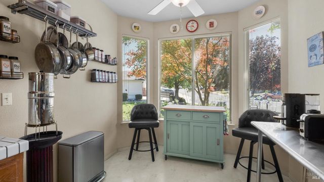 709 Palermo Dr, Suisun City, CA 94585