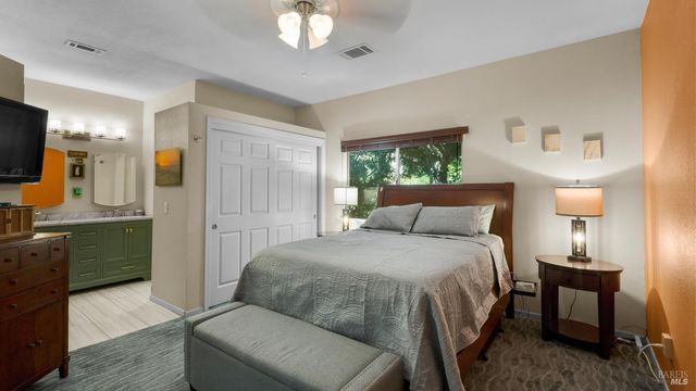 709 Palermo Dr, Suisun City, CA 94585