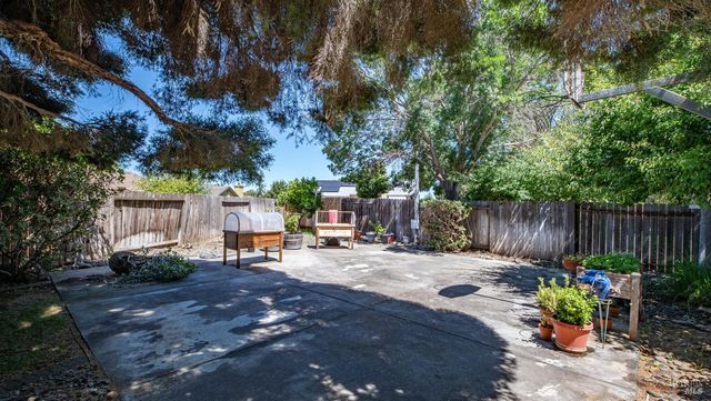 709 Palermo Dr, Suisun City, CA 94585