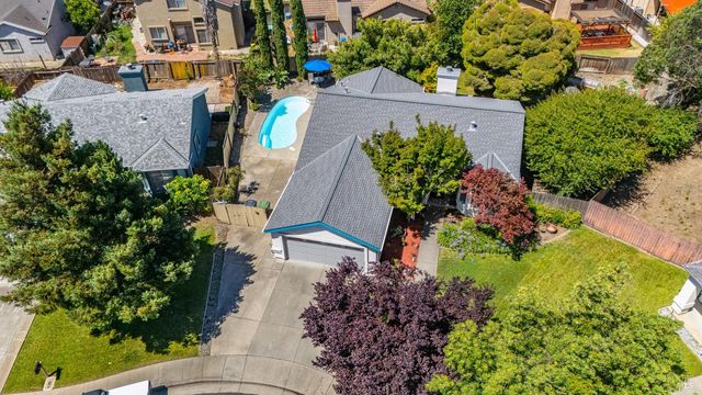 709 Palermo Dr, Suisun City, CA 94585