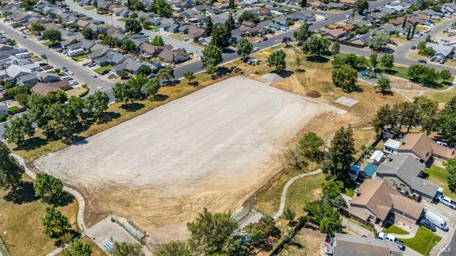 709 Palermo Dr, Suisun City, CA 94585
