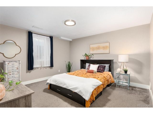 2715 Xavier St, Denver, CO 80212