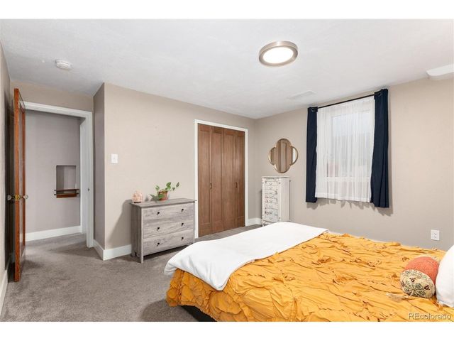 2715 Xavier St, Denver, CO 80212