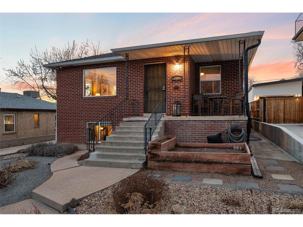 2715 Xavier St, Denver, CO 80212