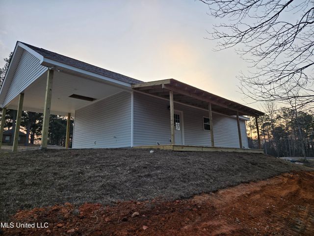 405 George Ford Road, Carriere, MS 39426