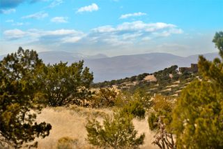 3 Camino Don Patron, Santa Fe, NM 87506