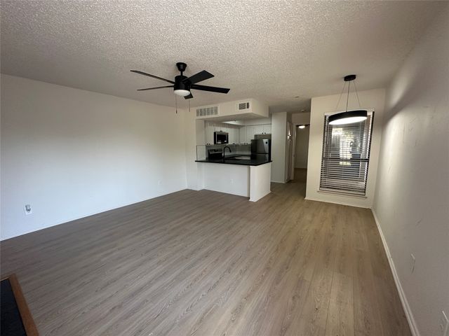 2305 Basil Drive D108, Arlington, TX 76006