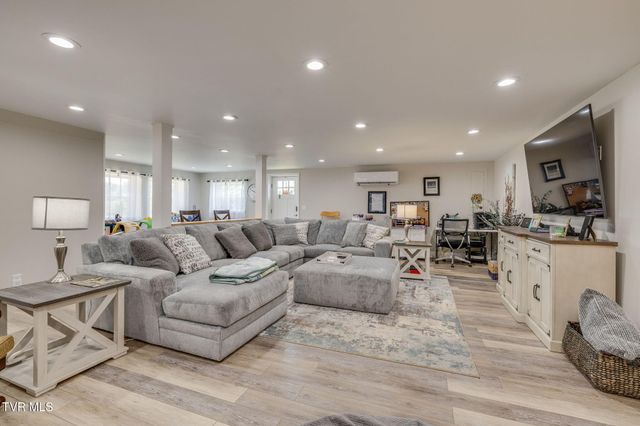 4616 Highlea Drive, Kingsport, TN 37663
