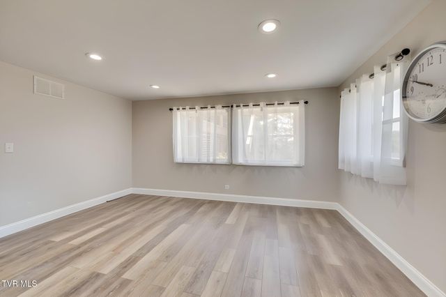 4616 Highlea Drive, Kingsport, TN 37663