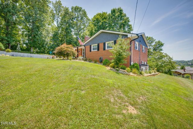 4616 Highlea Drive, Kingsport, TN 37663