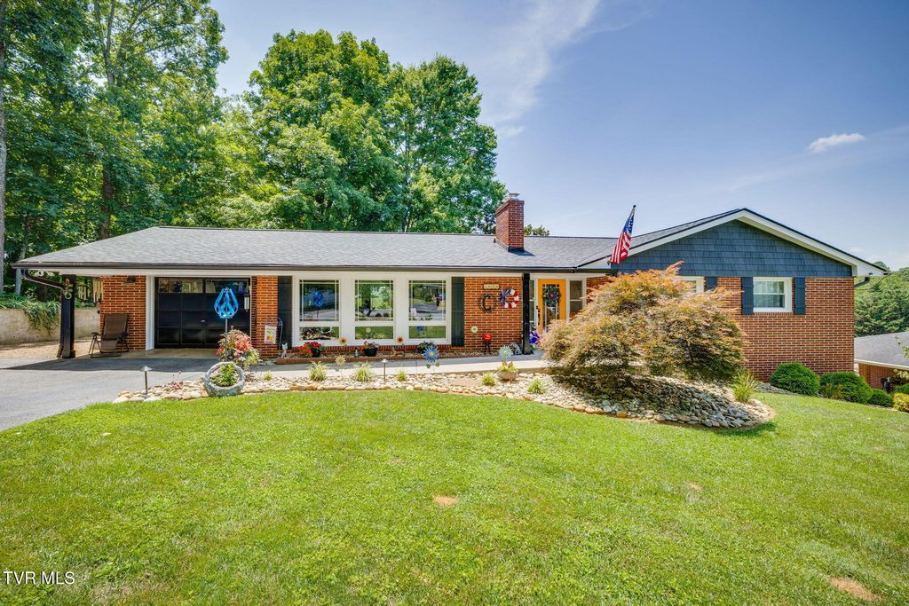 4616 Highlea Drive, Kingsport, TN 37663