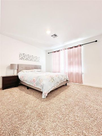 513 NW 176th Terrace, Edmond, OK 73012