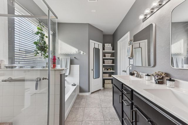 247 Joseph DR, Buda, TX 78610