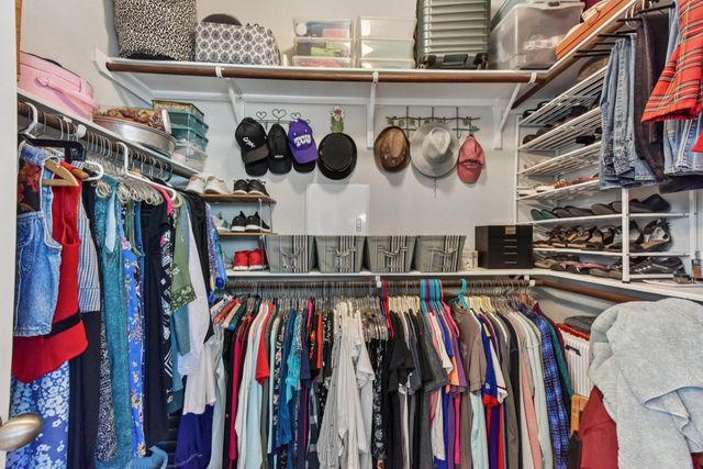 247 Joseph DR, Buda, TX 78610