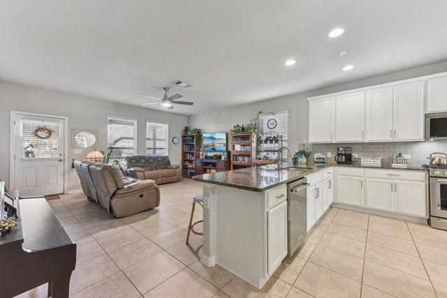 247 Joseph DR, Buda, TX 78610