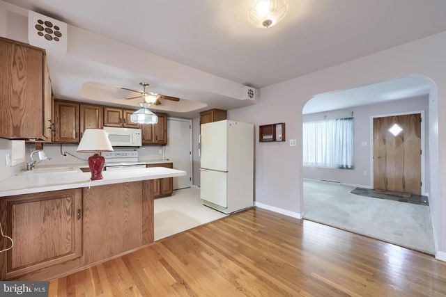 1118 HARRIET AVE, Lancaster, PA 17601