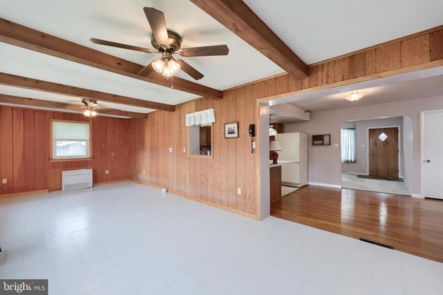 1118 HARRIET AVE, Lancaster, PA 17601