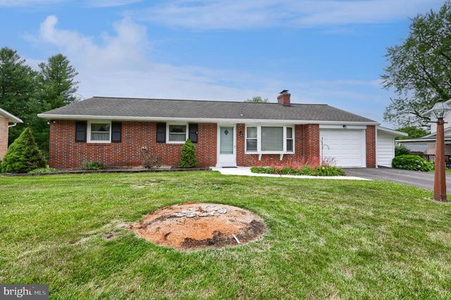 1118 HARRIET AVE, Lancaster, PA 17601