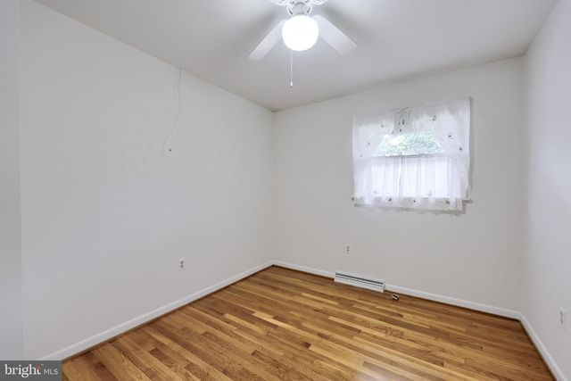 1118 HARRIET AVE, Lancaster, PA 17601