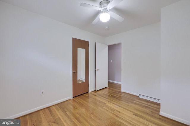 1118 HARRIET AVE, Lancaster, PA 17601