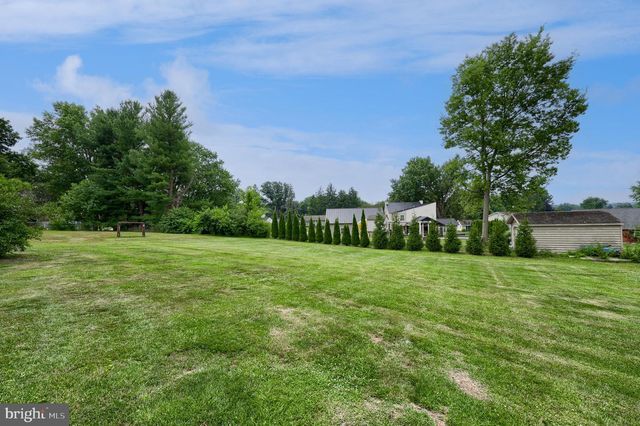 1118 HARRIET AVE, Lancaster, PA 17601