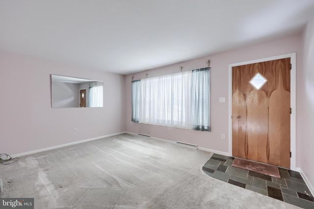 1118 HARRIET AVE, Lancaster, PA 17601