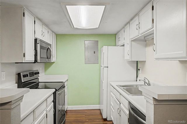 942 S Walden Street 106, Aurora, CO 80017