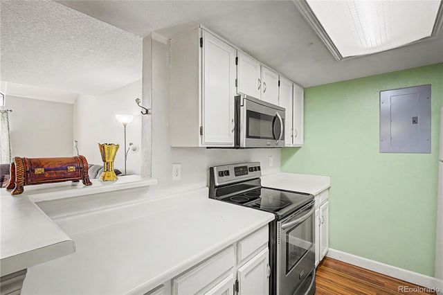 942 S Walden Street 106, Aurora, CO 80017