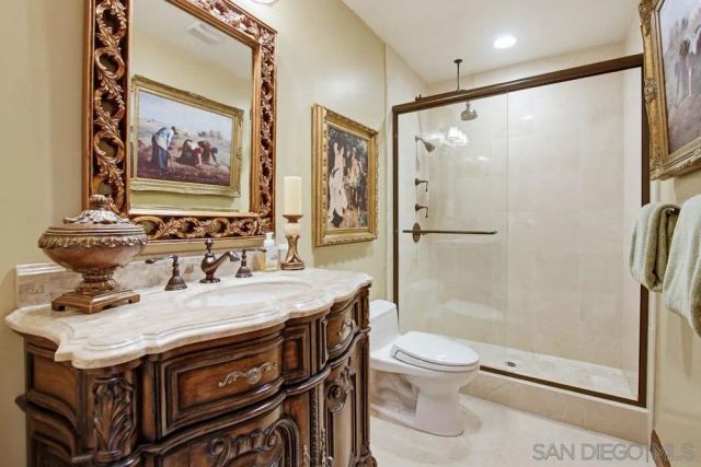 1366 Camino Lujan, San Diego, CA 92111