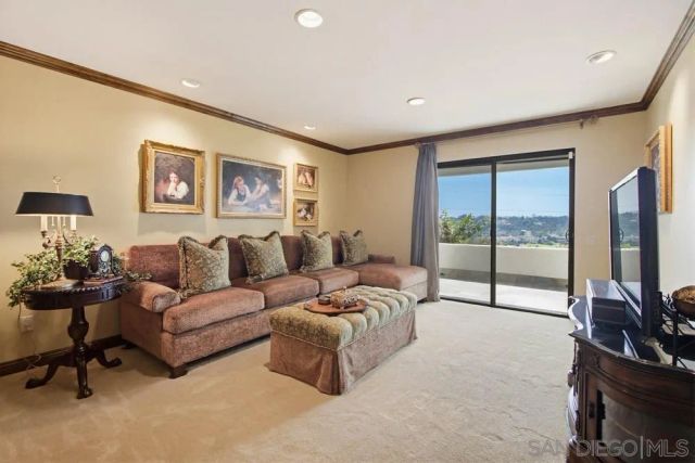 1366 Camino Lujan, San Diego, CA 92111